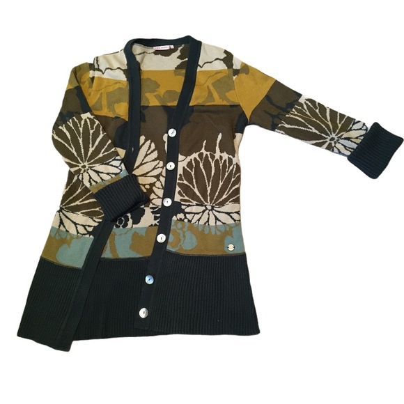 Sweaters - Unique long cardigan